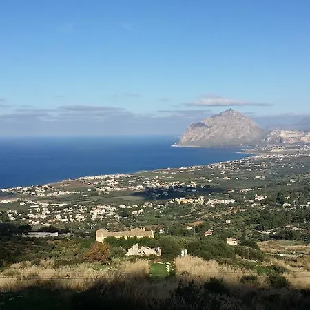 Sole E Fiori Di Sicilia