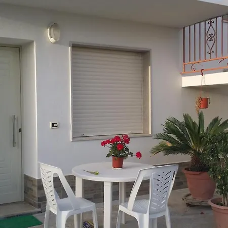 Sole E Fiori Di Sicilia