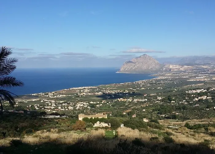 Sole E Fiori Di Sicilia