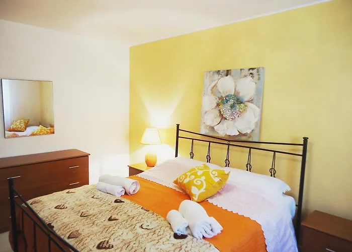 Sole E Fiori Di Sicilia * Вальдериче